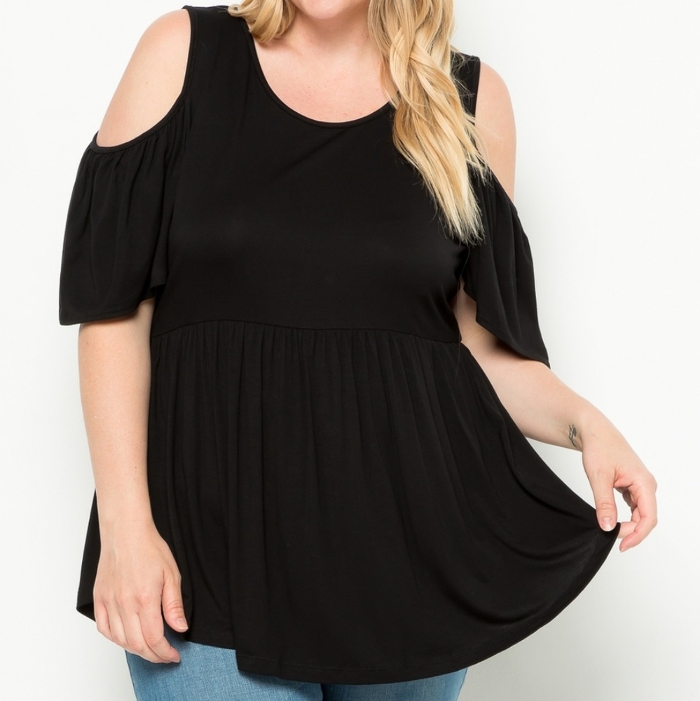 Black cold shoulder